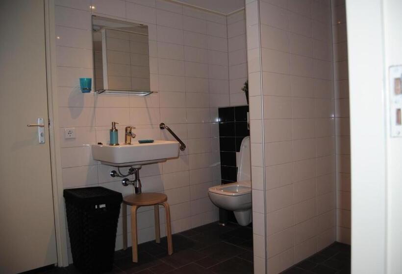 B&b Warnstee