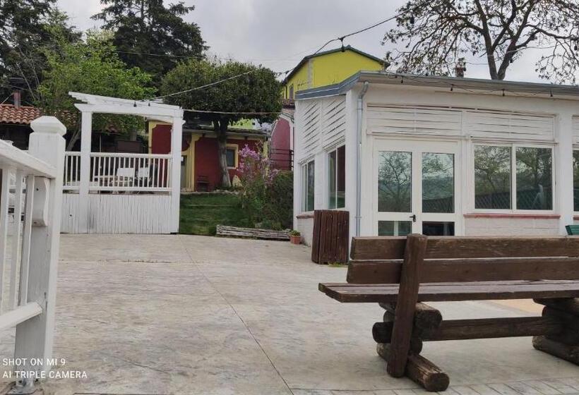 Bed and Breakfast Borgo Lamurese