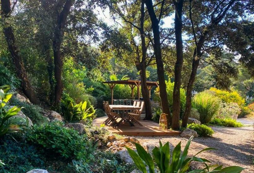 تختخواب و صبحانه La Villa Dupont D Avignon