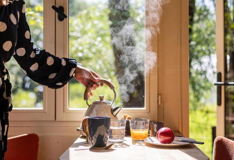 Bed and Breakfast Les Cabanes Des Marais