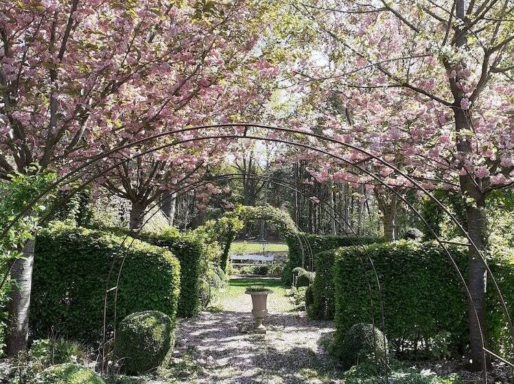 Guesthouse B&b De Loverlij