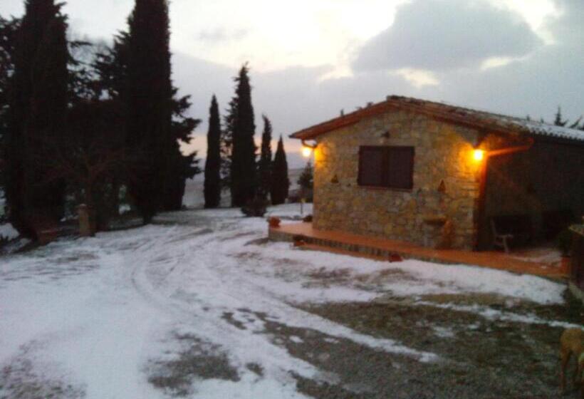 فندق Agriturismo Collomici