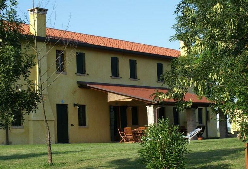 هتل Agriturismo Zennare