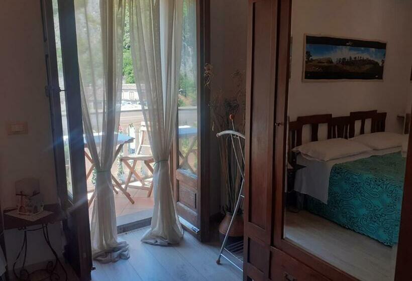 Le Terrazze Sul Pollino B&b