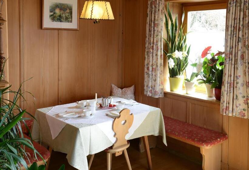پانسیون Active B&b Prairerhof