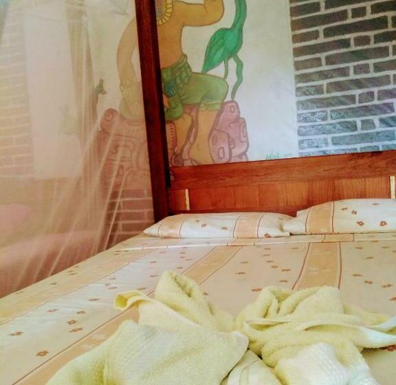 بنسيون Casa Gundi Y Tomas