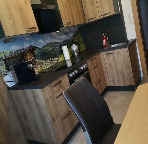 ペンション Gästehaus Luxner