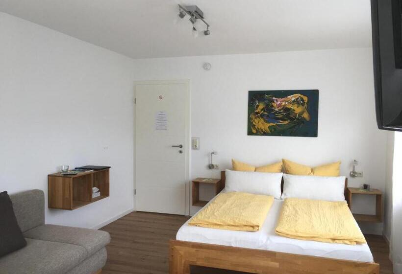 پانسیون Gästehaus Sommertal