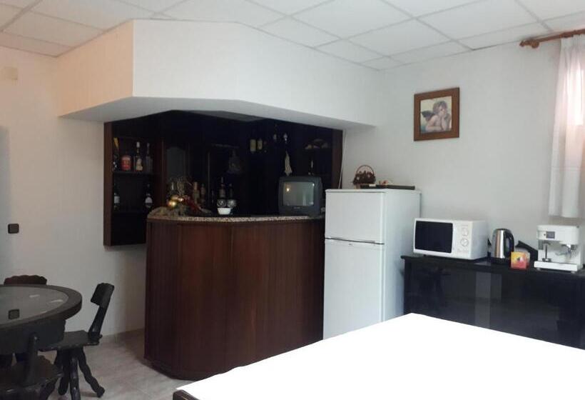 پانسیون Residencial Coroa D Ouro