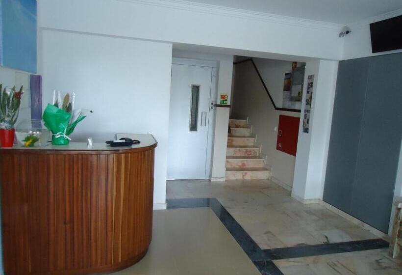 پانسیون Residencial Coroa D Ouro