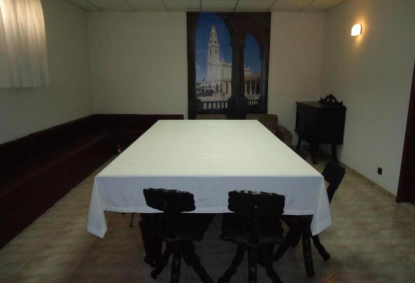 پانسیون Residencial Coroa D Ouro