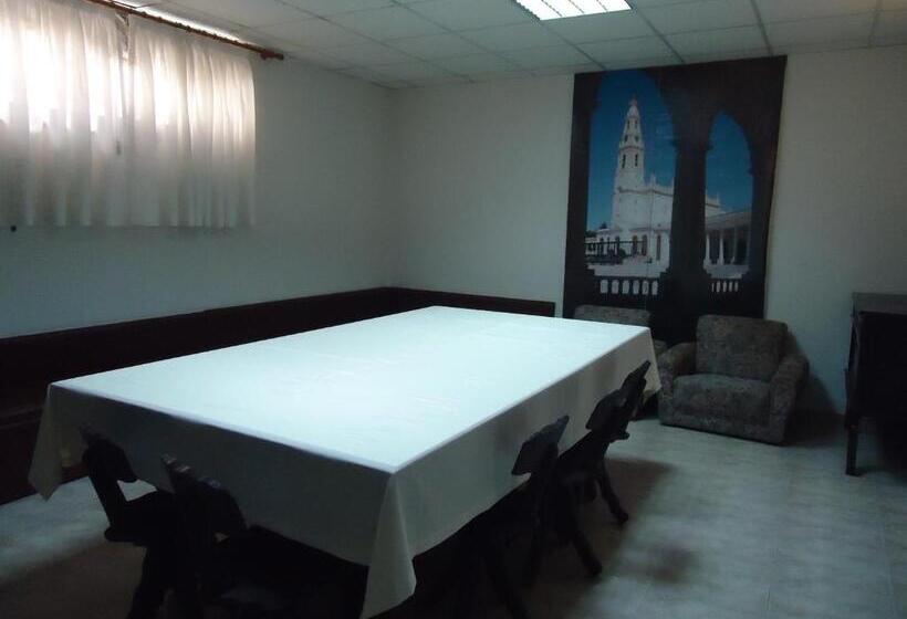 پانسیون Residencial Coroa D Ouro