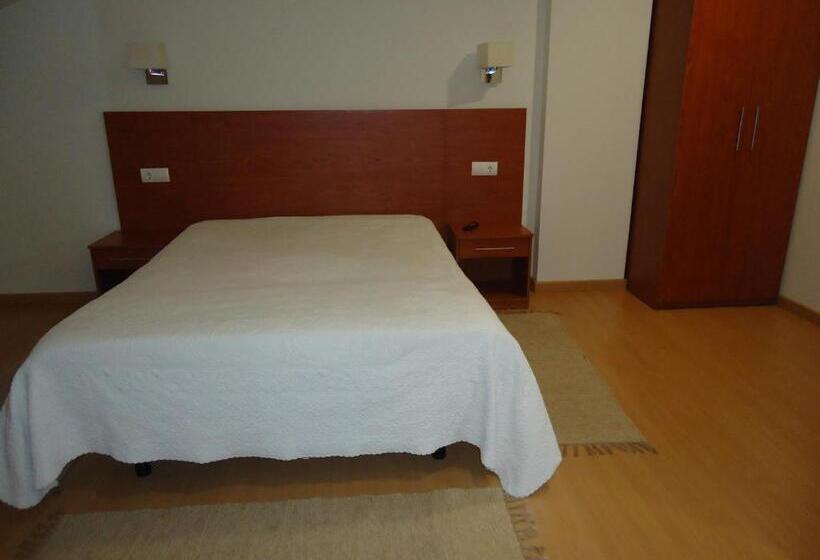 پانسیون Residencial Coroa D Ouro