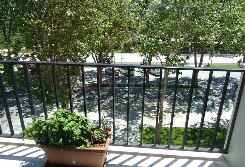 پانسیون Residencial Coroa D Ouro