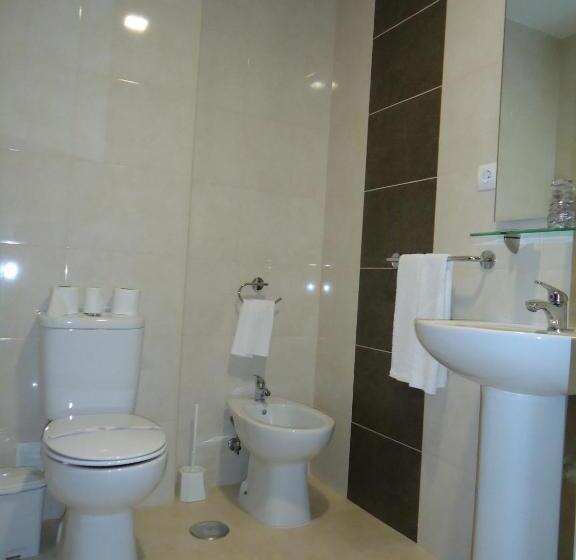 پانسیون Residencial Coroa D Ouro