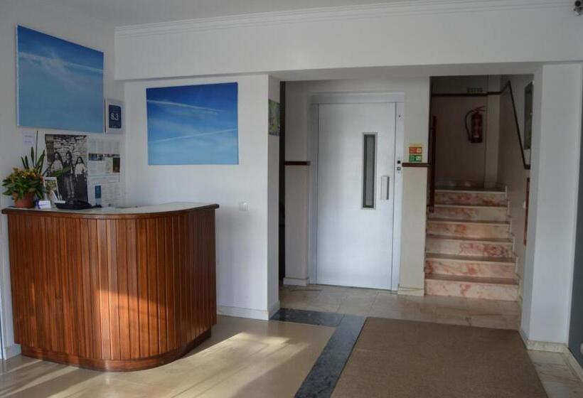 پانسیون Residencial Coroa D Ouro