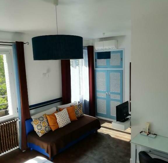 ベッドアンドブレックファースト Chambres D Hôtes Les Muriers