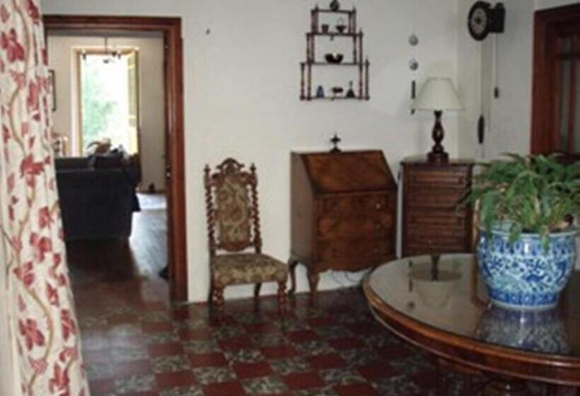 ベッドアンドブレックファースト Chez Providence Chambres Et Table D Hôtes