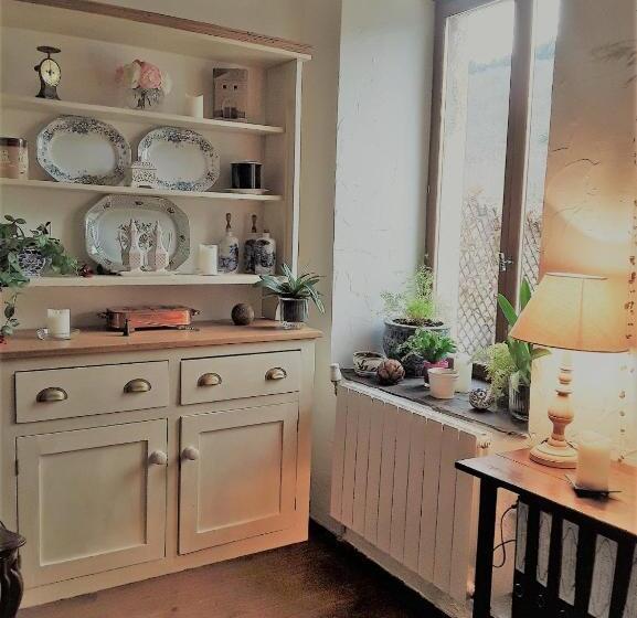 ベッドアンドブレックファースト Chez Providence Chambres Et Table D Hôtes