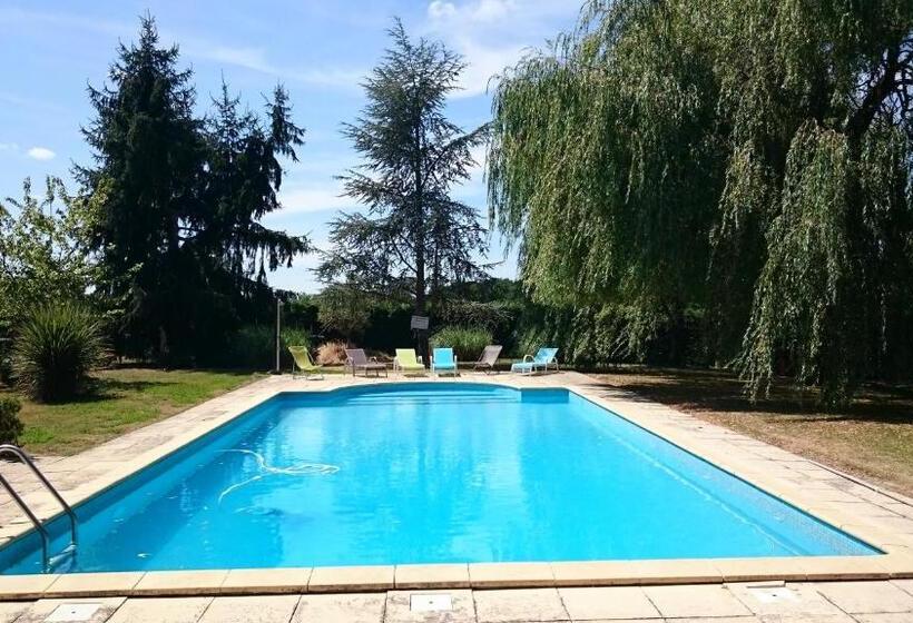 민박 Domaine De Paguy