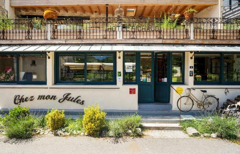住宿加早餐  La Vieille Auberge