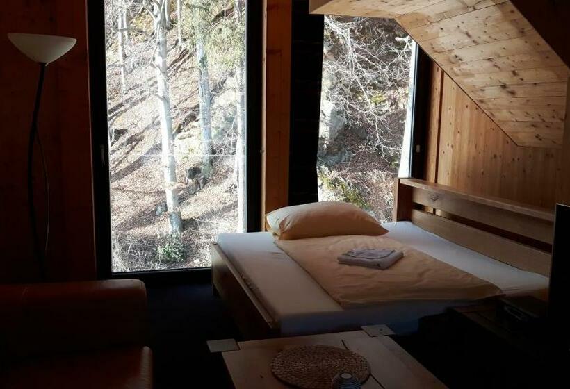 Krakonošova Dílna Woodhaus