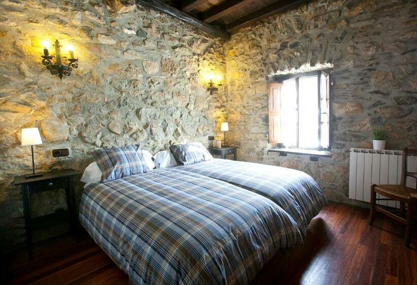 بنسيون Agroturismo Izarre