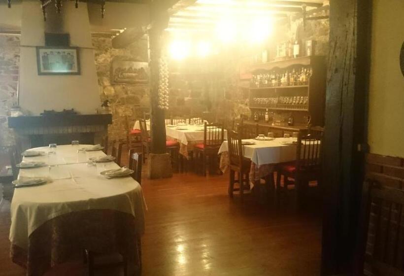 بنسيون Agroturismo Izarre