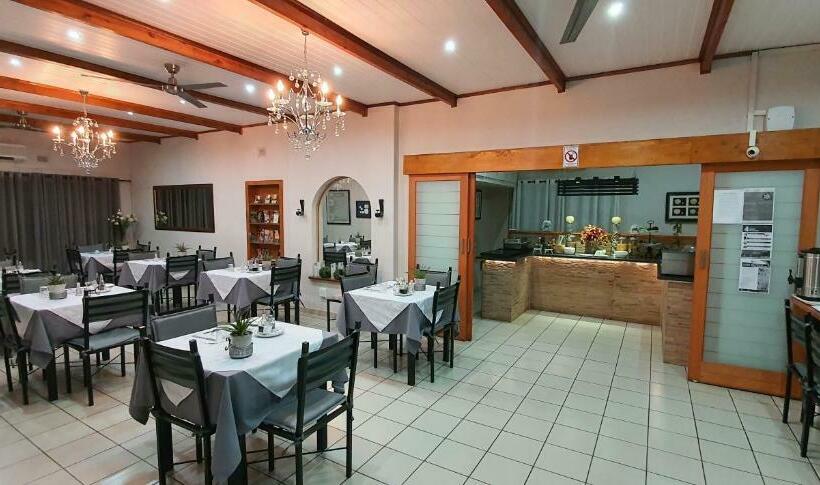 Пансион Dive Inn Guesthouse