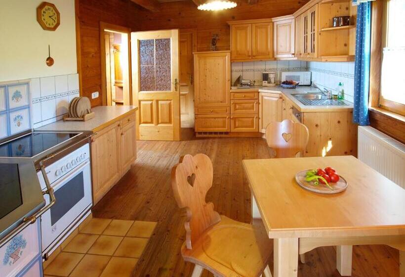 ペンション Familienbauernhof Salmanner