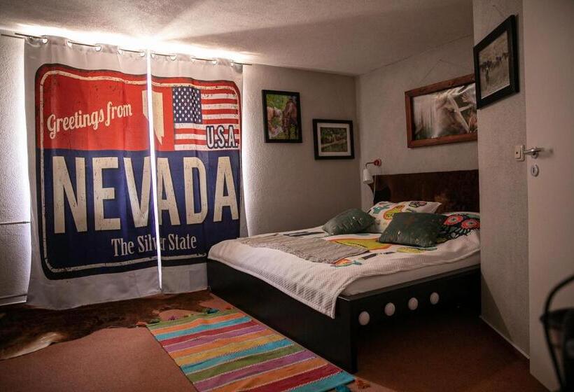 ユースホステル Longhorn Ranch Countryhotel   Garni