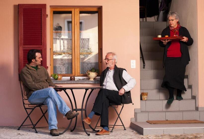 Charming B&b And Osteria La Crisalide