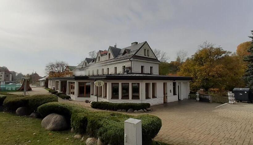 هتل Pivovarská Bašta