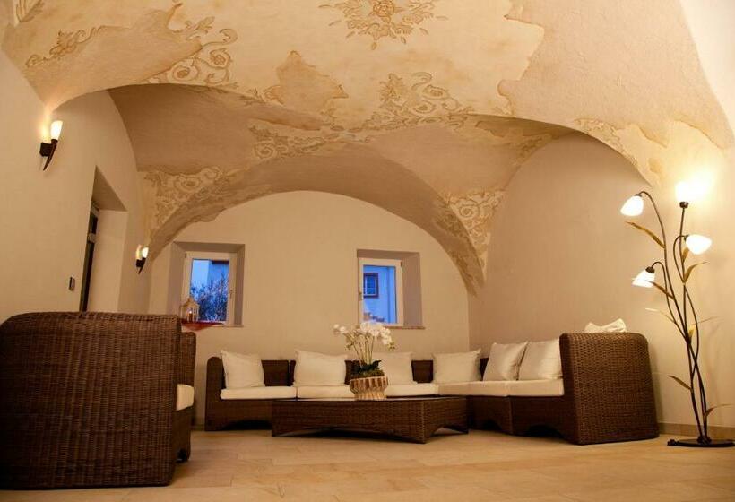 Отель Schlossgasthof Rösch