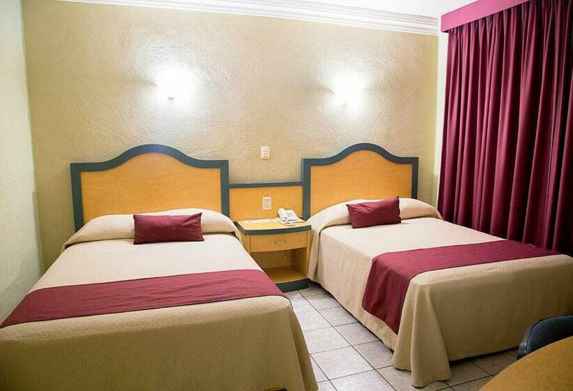 فندق Madrid Minatitlán