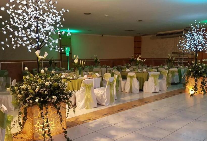 فندق Madrid Minatitlán