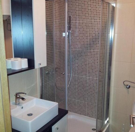 پانسیون Apartments And Rooms Max Well