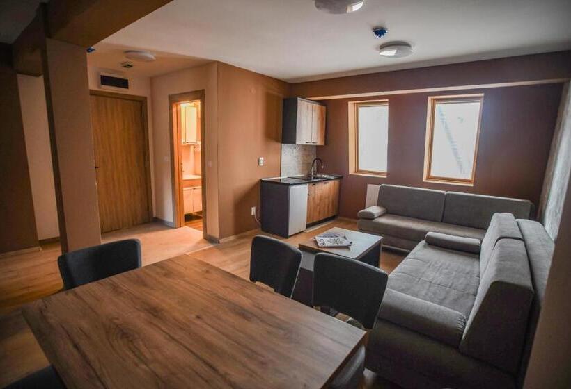 پانسیون Apartments And Rooms Max Well