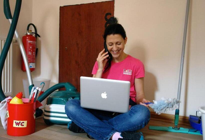مسافرخانه Lotte  The Backpackers