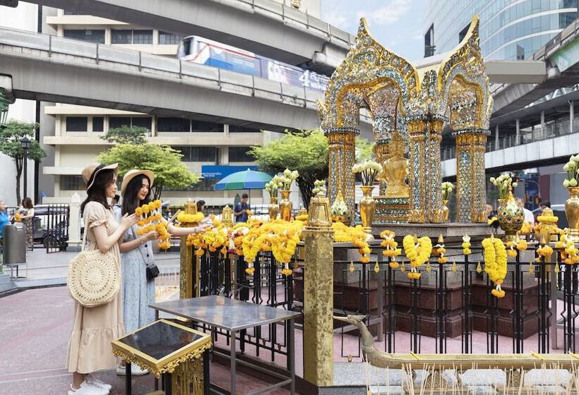 هتل Aloft Bangkok Sukhumvit 11
