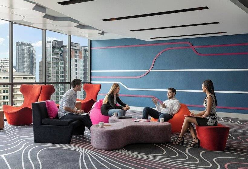 هتل Aloft Bangkok Sukhumvit 11
