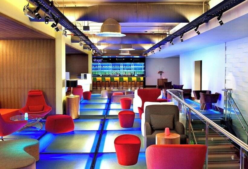 Hotel Aloft Bangkok Sukhumvit 11