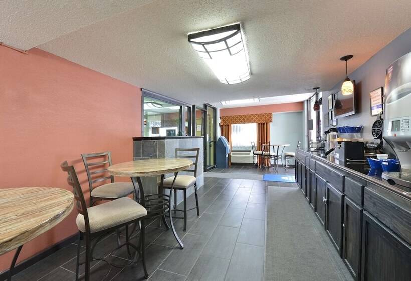 酒店 Americas Best Value Inn Kansas City East   Independence