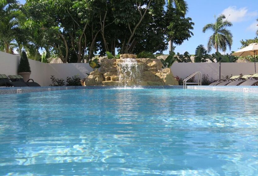 هتل Best Western Plus Hollywood/aventura