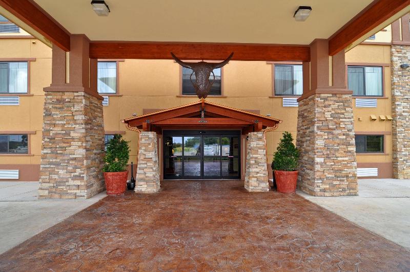 Отель Best Western Plus Royal Mountain Inn & Suites