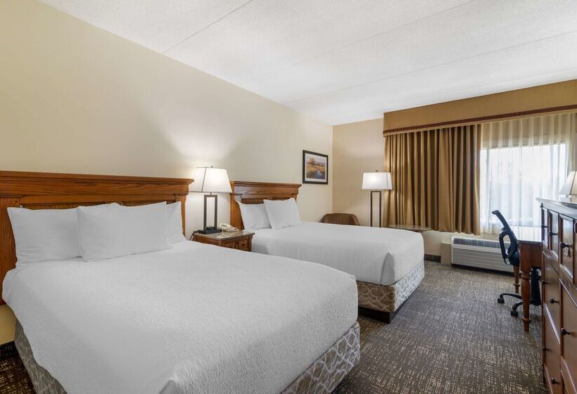 בית מלון כפרי Best Western Plus Waterburystowe