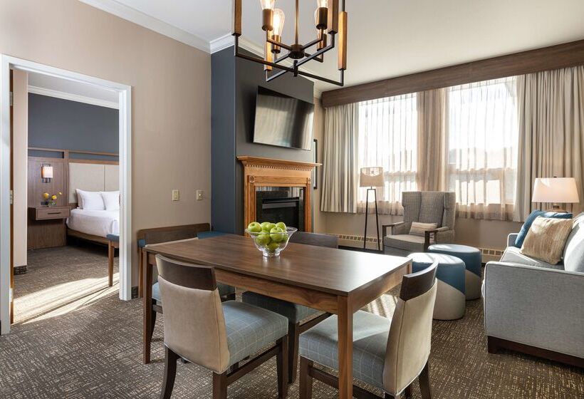 בית מלון כפרי Best Western Plus Waterburystowe
