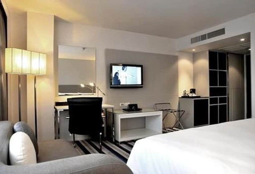 فندق Best Western Sukhumvit 20