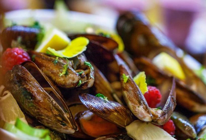 בית מלון כפרי Bianca Beach Family & Resort