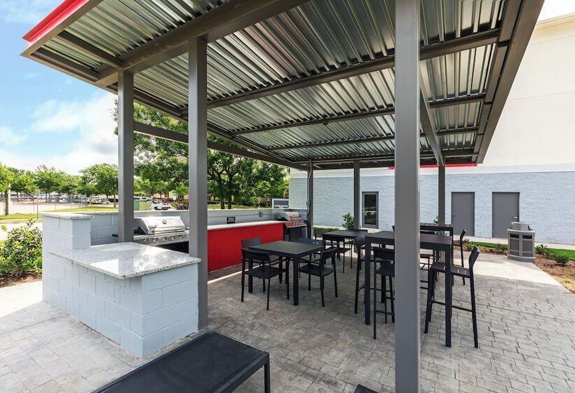 هتل Candlewood Suites Dfw Airport North   Irving, An Ihg